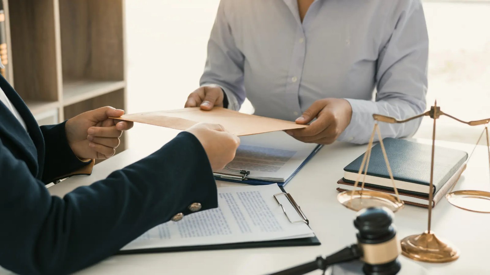 The Complete Guide to Registered Agents: Everything You Need to Know for Your LLC